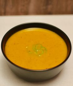 Gulrot og søtpotet suppe